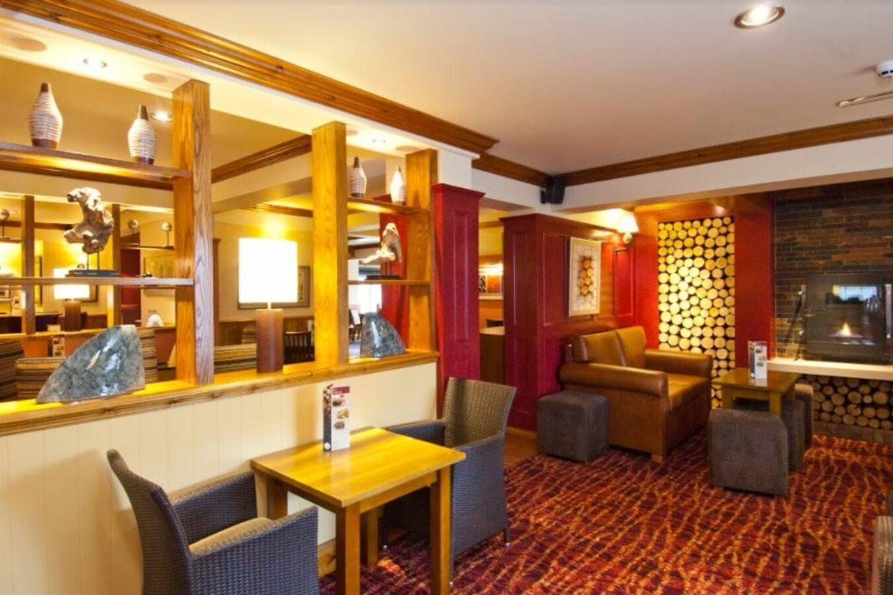 Premier Inn Rugeley Eksteriør billede