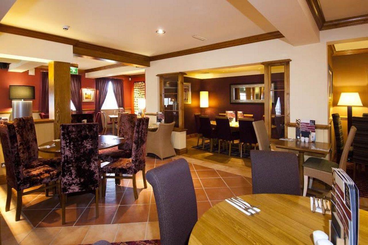 Premier Inn Rugeley Eksteriør billede