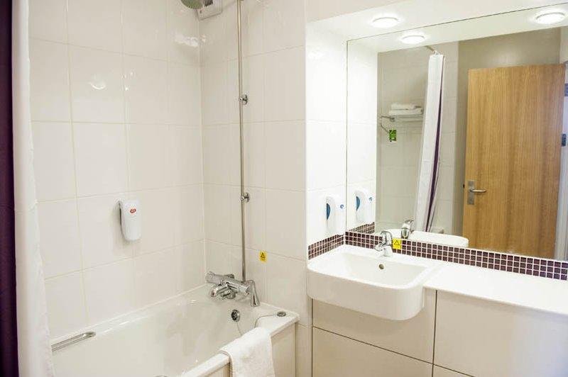 Premier Inn Rugeley Eksteriør billede