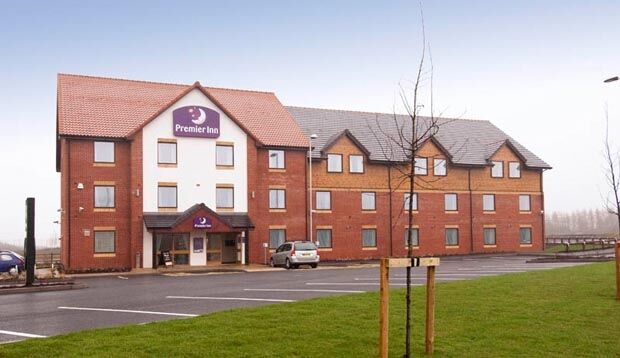 Premier Inn Rugeley Eksteriør billede
